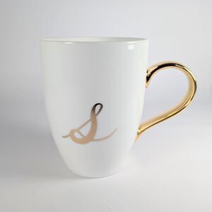 No-brand Gold and White Dinnerware
